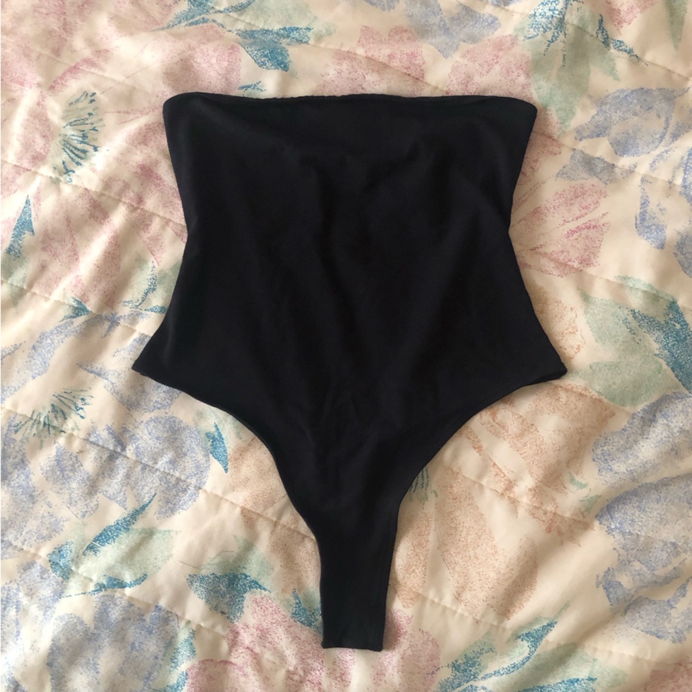 Los Angeles Apparel Cotton Spandex Strapless Bodysuit - Medium / Black